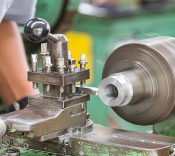 یو پی اس دستگاه تراشکاری